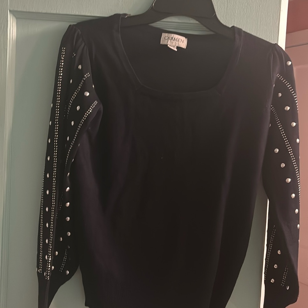 Long sleeve top with beaded sleeves